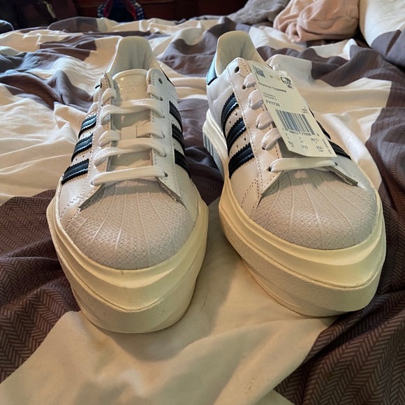 Beyoncé Adidas Superstar Platform Tennis Shoes - Picture 4 of 8